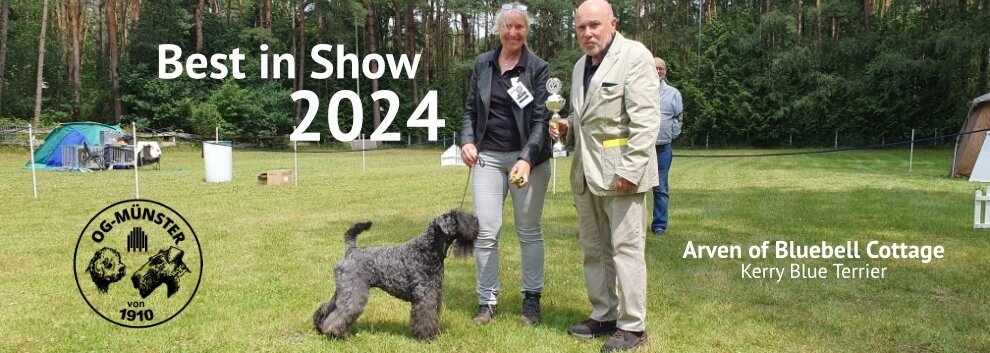 Best in Show 2024 wurde Arven of Bluebell Cottage. Bild mit Ulrike Duwenbeck und Reinhard Ritz.